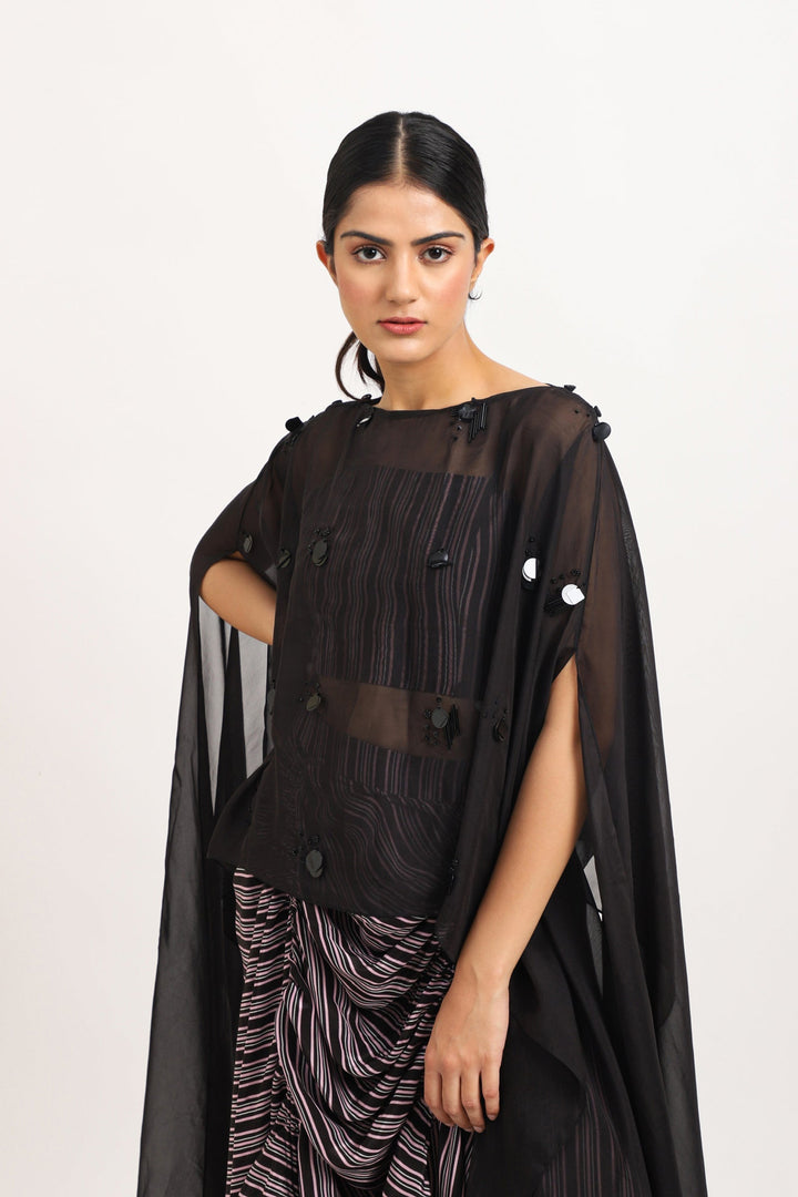 BLACK ORGANZA CAPE