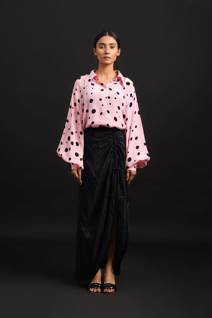 BLACK GATHERED SKIRT WITH POLKA SHIRT