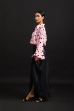 Load image into Gallery viewer, BLACK GATHERED SKIRT WITH POLKA SHIRT
