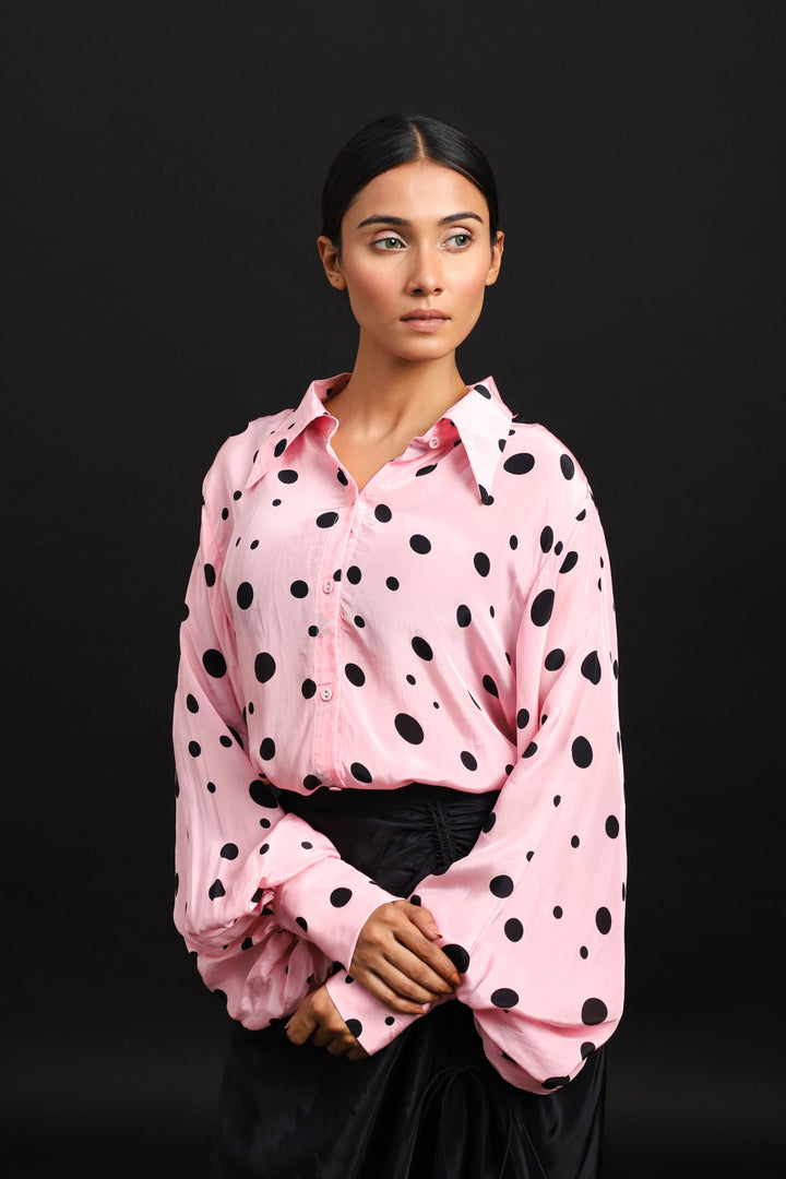 BLACK GATHERED SKIRT WITH POLKA SHIRT